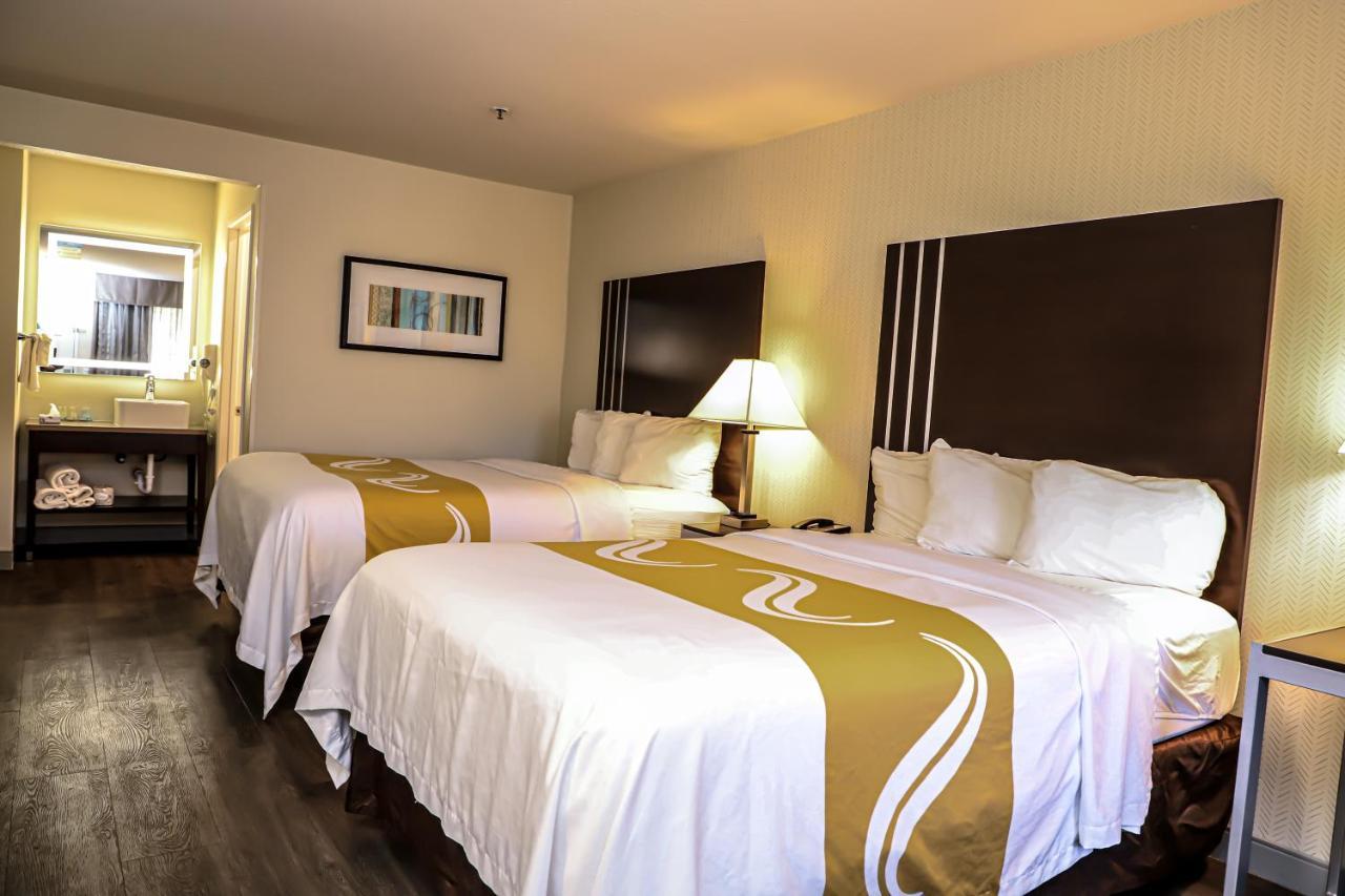 Quality Inn & Suites Camarillo-Oxnard Екстер'єр фото