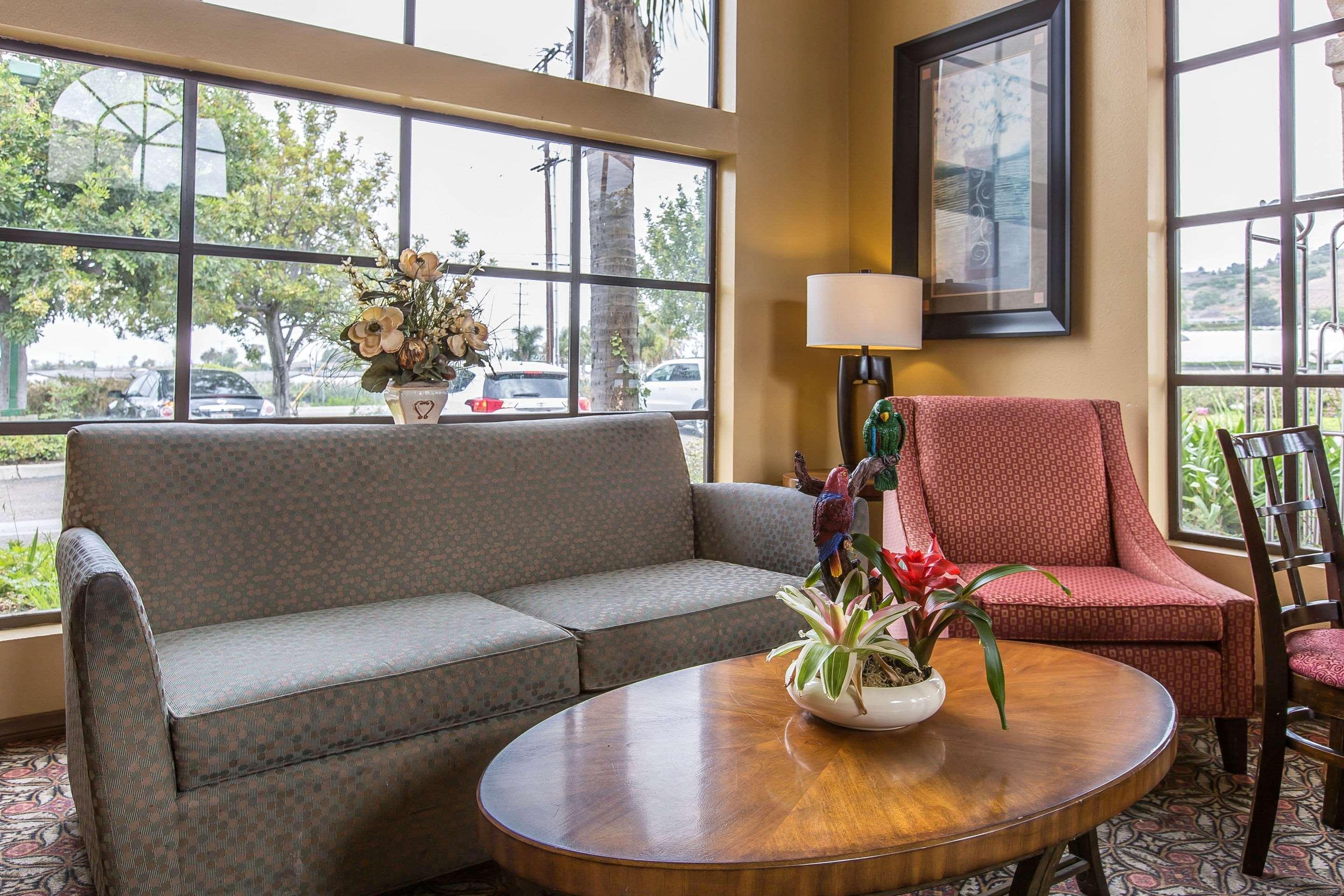 Quality Inn & Suites Camarillo-Oxnard Екстер'єр фото