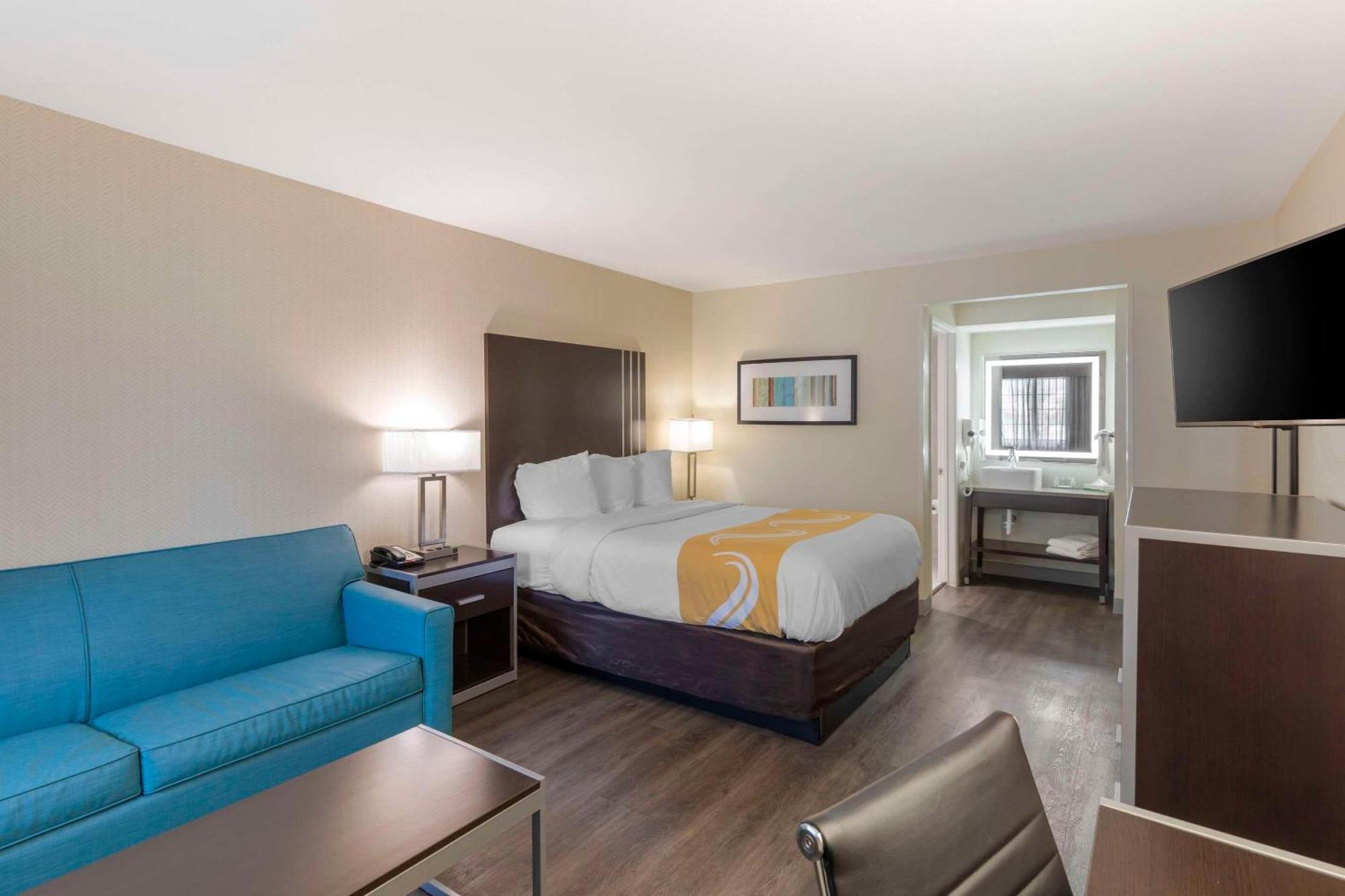 Quality Inn & Suites Camarillo-Oxnard Екстер'єр фото