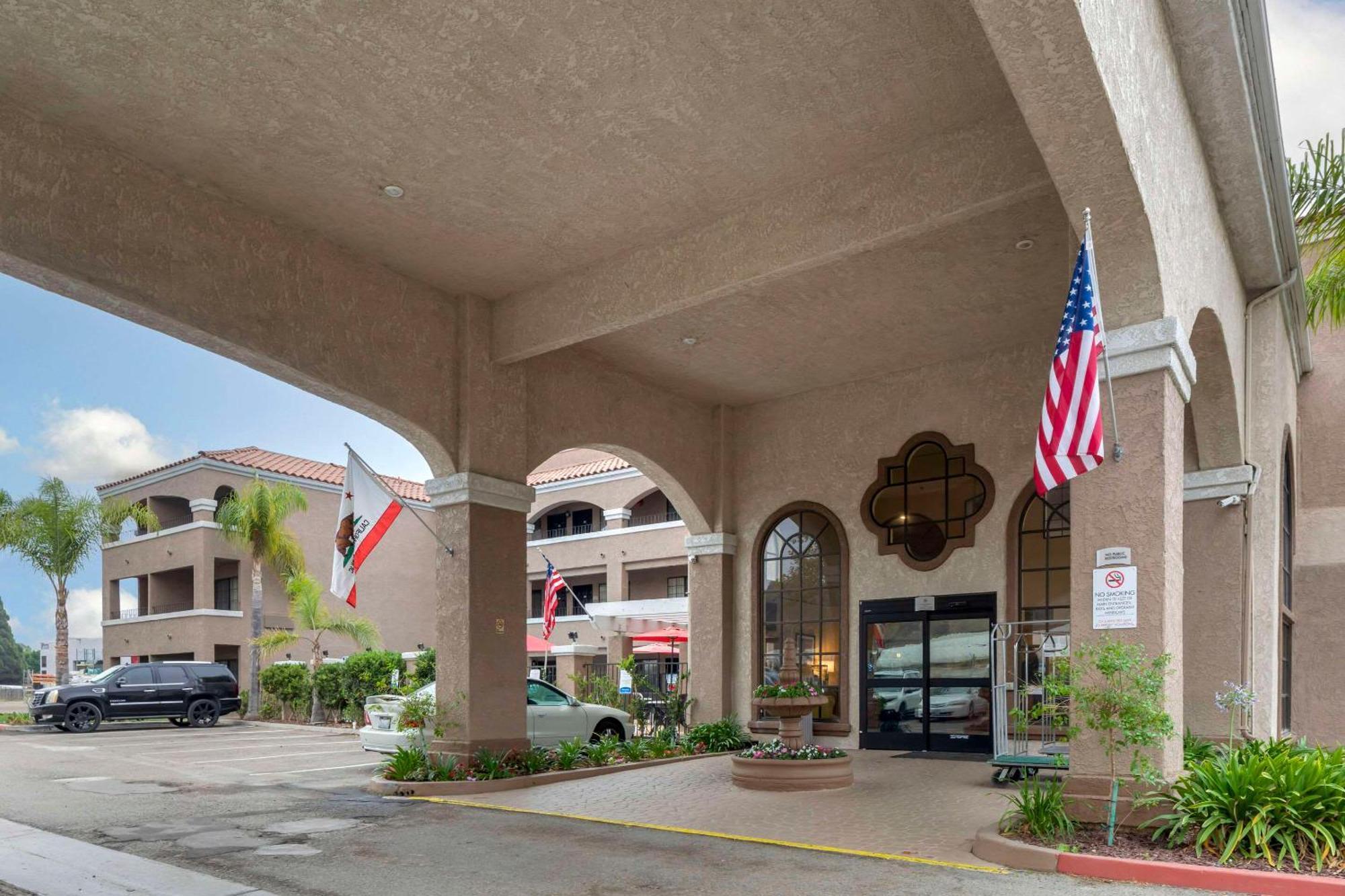 Quality Inn & Suites Camarillo-Oxnard Екстер'єр фото
