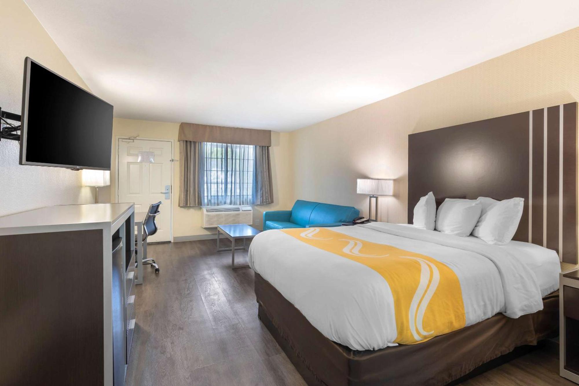 Quality Inn & Suites Camarillo-Oxnard Екстер'єр фото