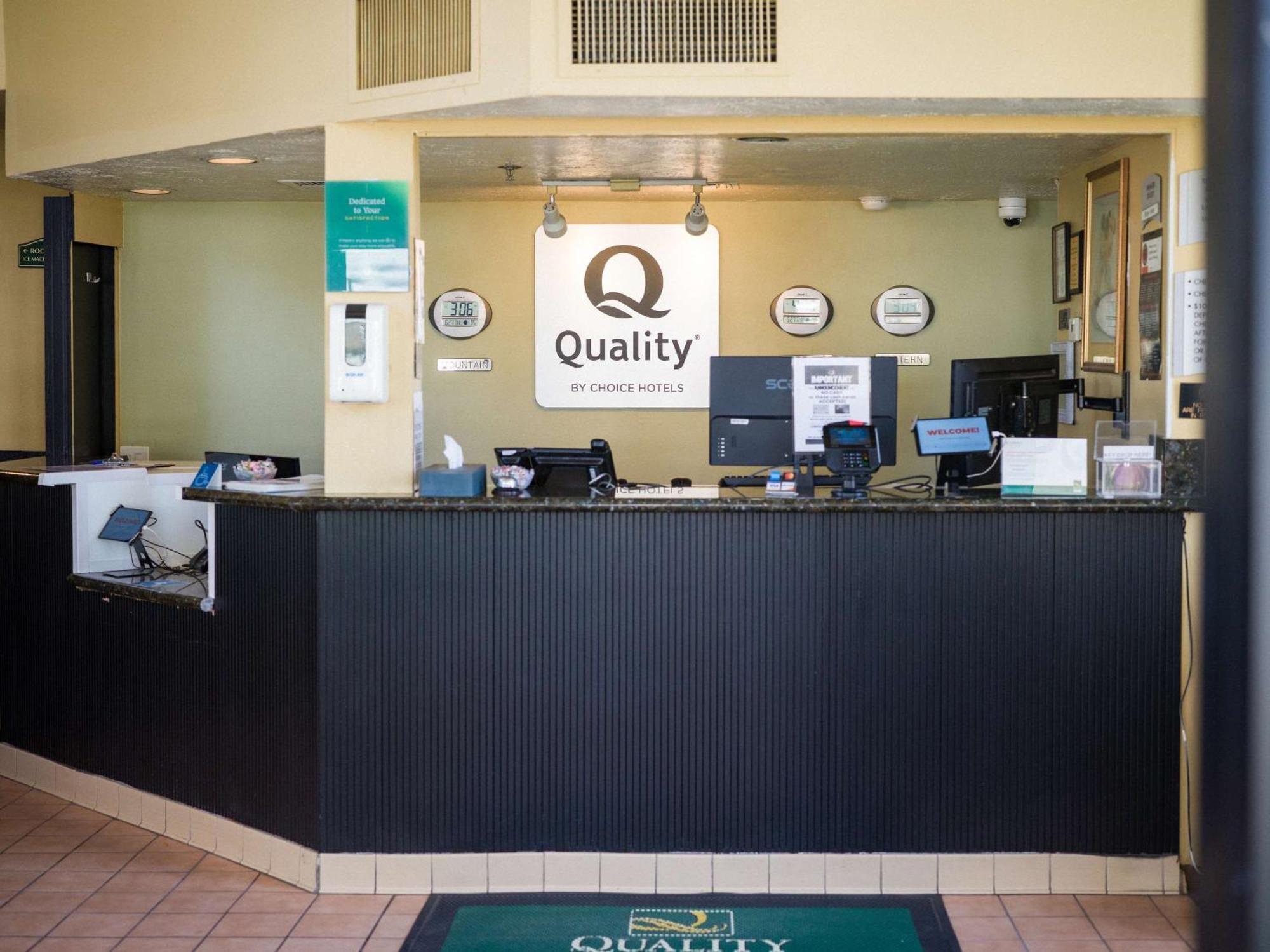 Quality Inn & Suites Camarillo-Oxnard Екстер'єр фото