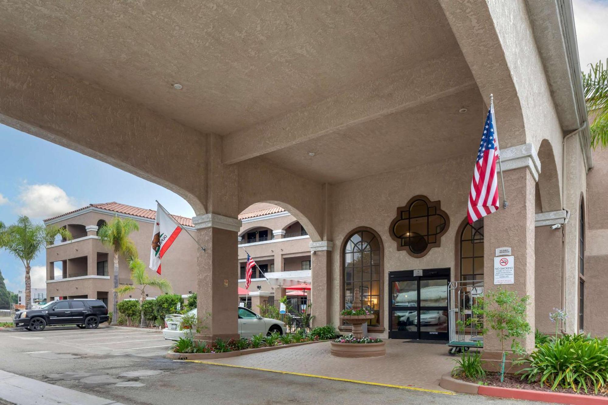 Quality Inn & Suites Camarillo-Oxnard Екстер'єр фото